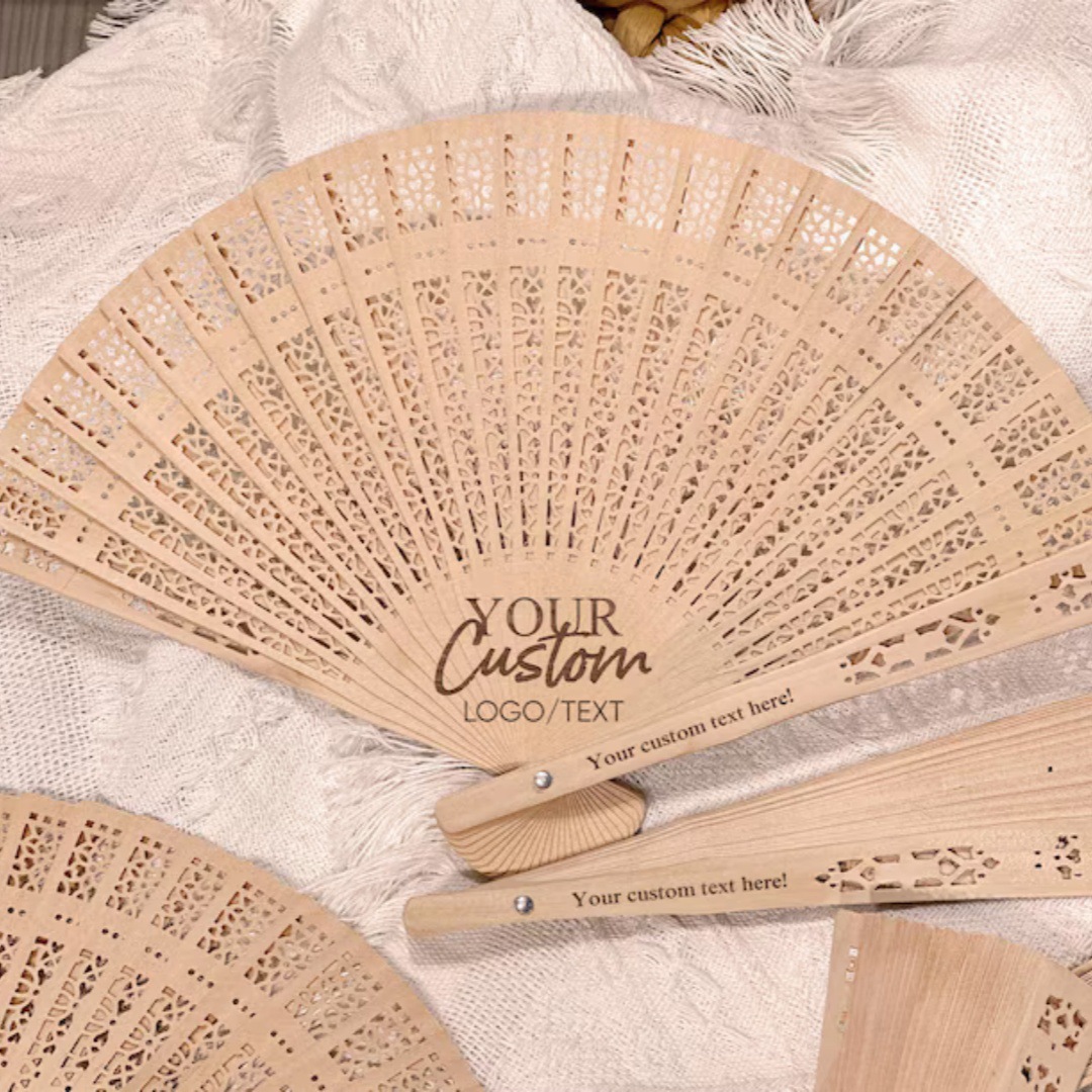 Personalización personalizada logotipo de texto ventilador de madera retro hueco diseño de regalo de negocios ventilador de promoción