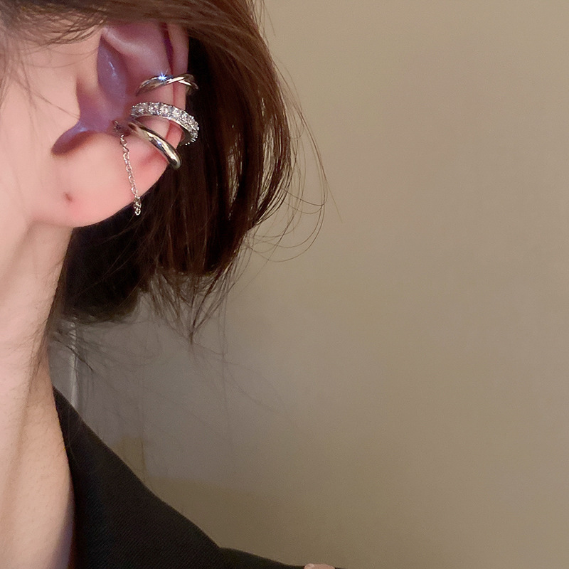 Pinzas de oreja en forma de C de circón galvanizado de oro real coreanas, pequeñas y exquisitas pinzas de hueso de oreja de todo fósforo, sin orejas perforadas, pendientes de nicho para mujeres