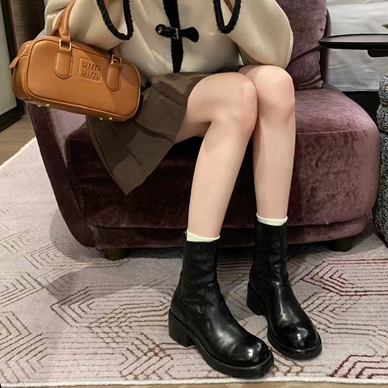 Botas estilo Martin para otoño e invierno, tacón grueso retro, cremallera trasera, 6 cm, botines cortos de piel de caballo texturizada lavada para mujer.