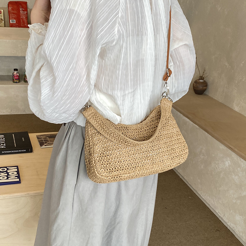 Cross-Border Spring Hand-Woven Crescent Bag For Women 2026 New Single Shoulder Crossbody Straw Bag Beach Vacation Bag - Thumbnail 2