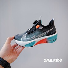 2026�ļ��¿�ͯЬ��ͯ����͸���˶�����Ь����ʱ�г���Ůͯ�ܲ�Ь