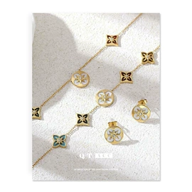 项链;耳钉;戒指