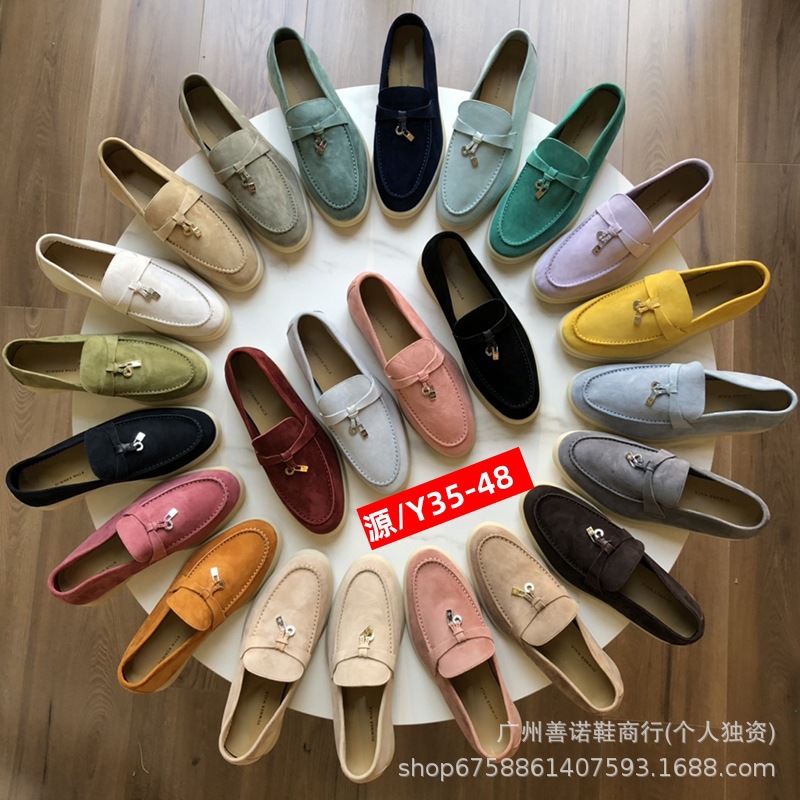 Qadın dəri loafer ayaqqabısı, yumşaq altlıqlı, saçaqlı