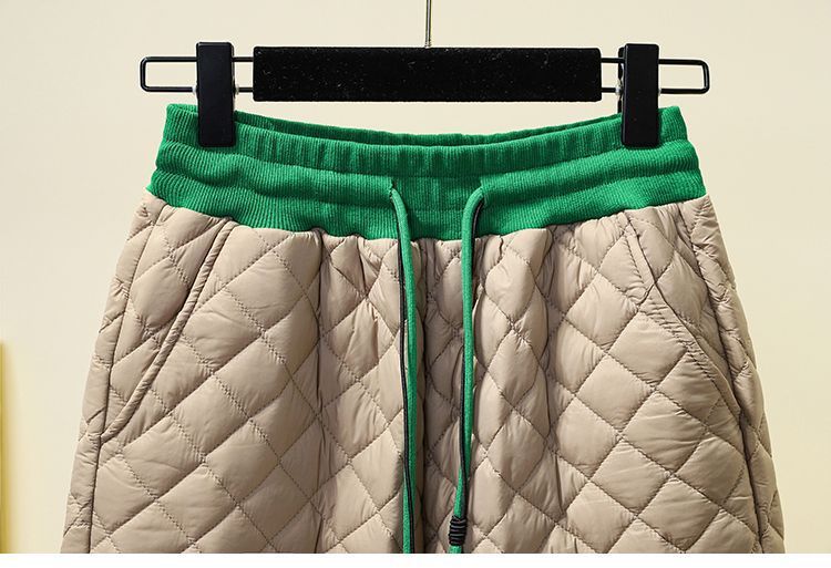 Vêtements pour femmes Pantalon en coton à carreaux à contraste de couleur à la mode, étiquette anti-âge, à porter comme vêtement d'extérieur, doublure en coton, pantalon sarouel ample et chaud à revers_voghion.com