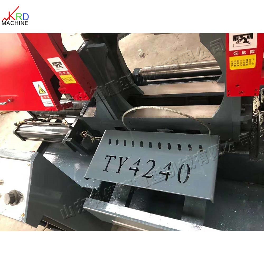 卧式金属带锯床设备 建筑工程钢筋锯切机 小型不锈钢板切断机