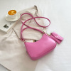 Summer retro fresh underarm bag, one-shoulder bag for leisure, bag strap, simple and elegant design, western style