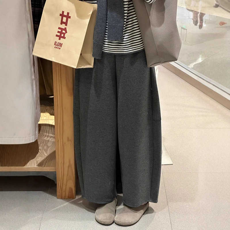 Gray Curved Knife Milk Leather Pants for Women, Autumn Style, Petite, Glutinous Rice Sickle Pants, Casual Plus-Size Cropped Wide-Leg Pants for Women