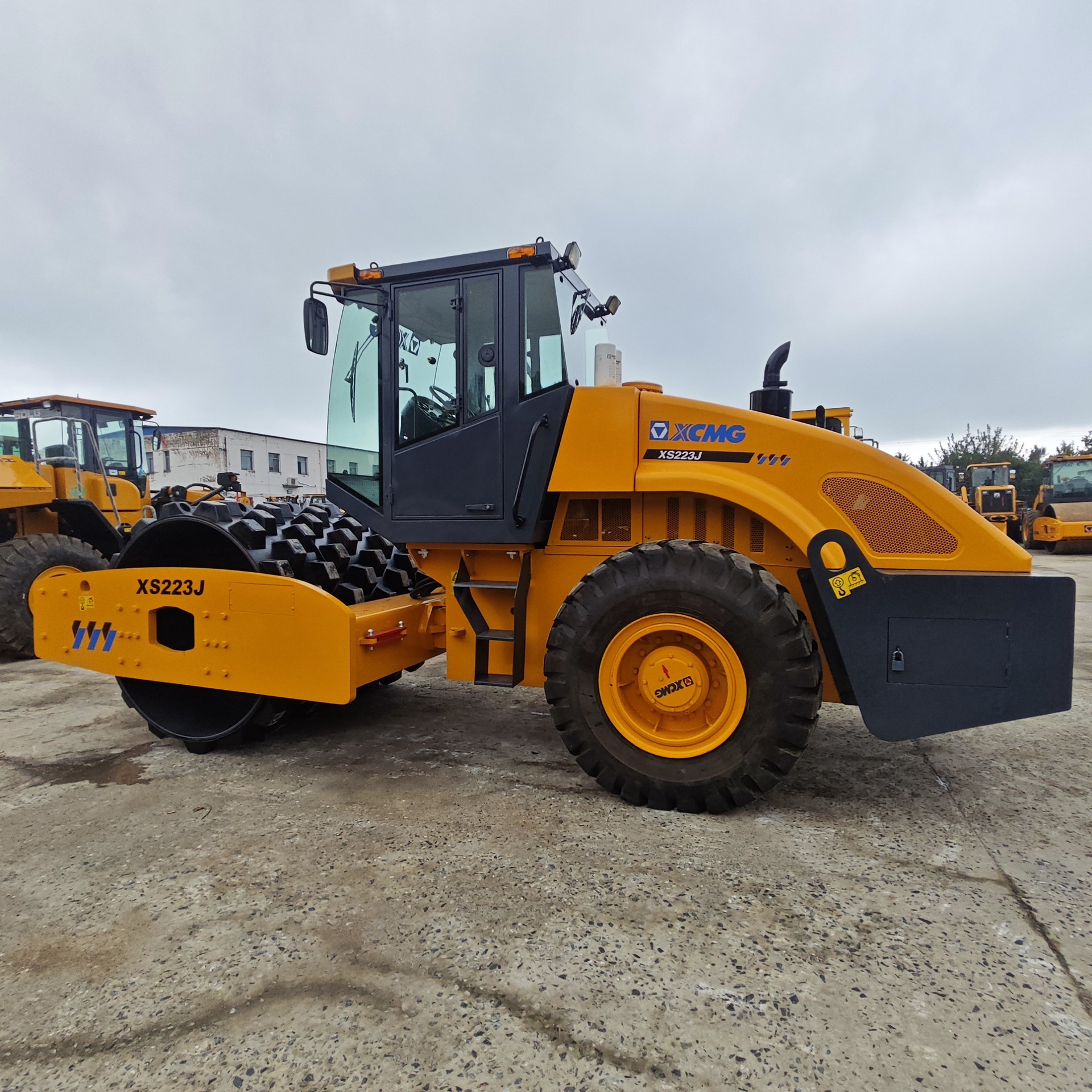 XCMG XCMG 22 toneladas rodillo compactor XS223J rodillo de corno