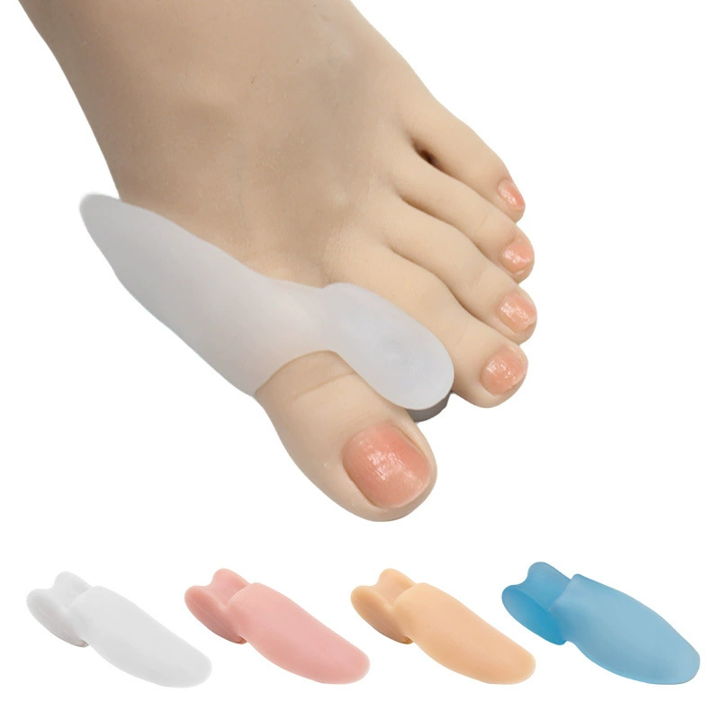 Популярный корректор для вальгусной деформации большого пальца стопы для мужчин и женщин, версия для дневного и ночного использования, ортопедический разделитель для пальцев ног с одним отверстием, предотвращающий натирание.