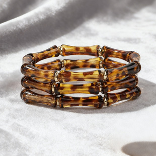 �羳���N�����ͱ��y�D��Ůʿ�����B�����C���b���԰ٴ�������