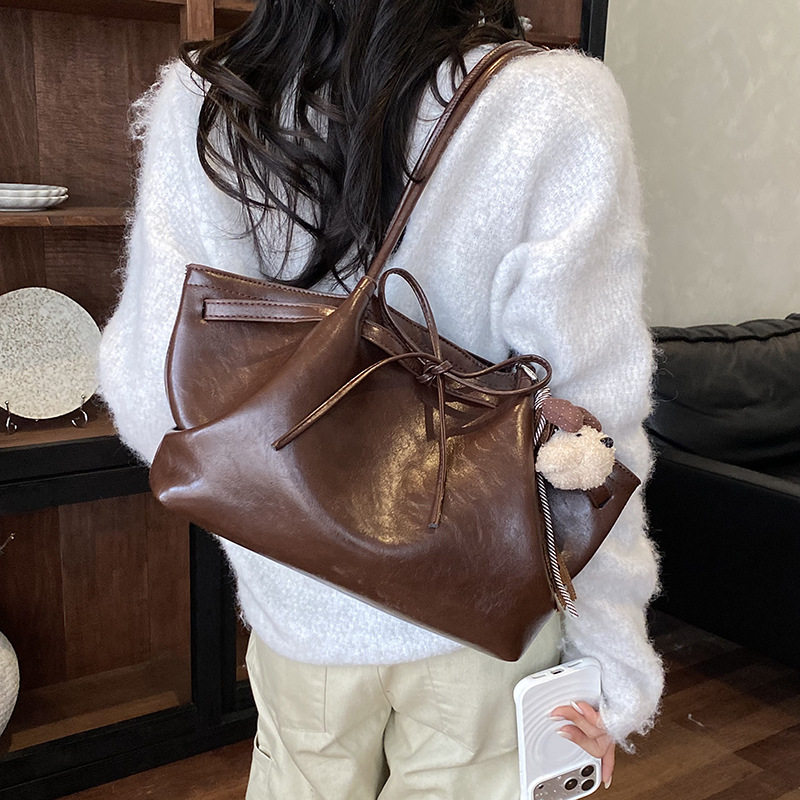 Túi tote nữ cỡ lớn dáng shopping đeo vai kẹp nách — Màu cà phê Không có mặt dây chuyền, Màu nâu không có mặt dây chuyền, Rượu vang đỏ không có mặt dây chuyền, Đen không có mặt dây chuyền chi tiết 27