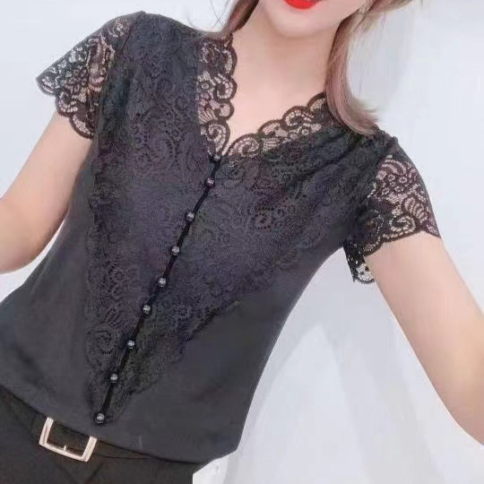 やせて見える半袖のシャツvは上着の夏服の半袖のtシャツを掛けて身を修めて小さい欧レースの襟の女性の気質の新型をつなぎ合わせます。|undefined