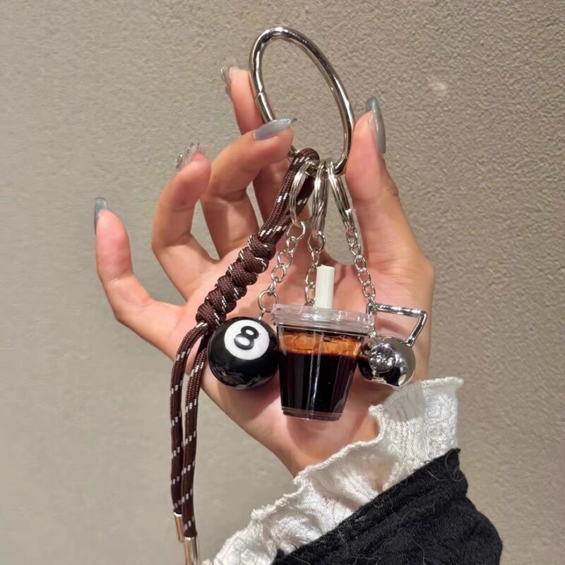 2025miu スタイルペンダントメタルコーヒーペンダントニッチパーソナライズされた車のキーホルダーダンベルバックルカップルギフト|undefined
