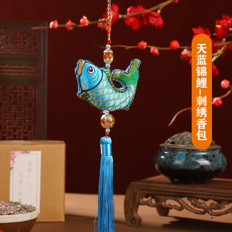 Bolsita del Dragon Boat Festival Bolsita bordada Colgante Bolsita en forma de pez Colgante de pescado con lentejuelas Colgante de coche Bolsita del Dragon Boat Festival