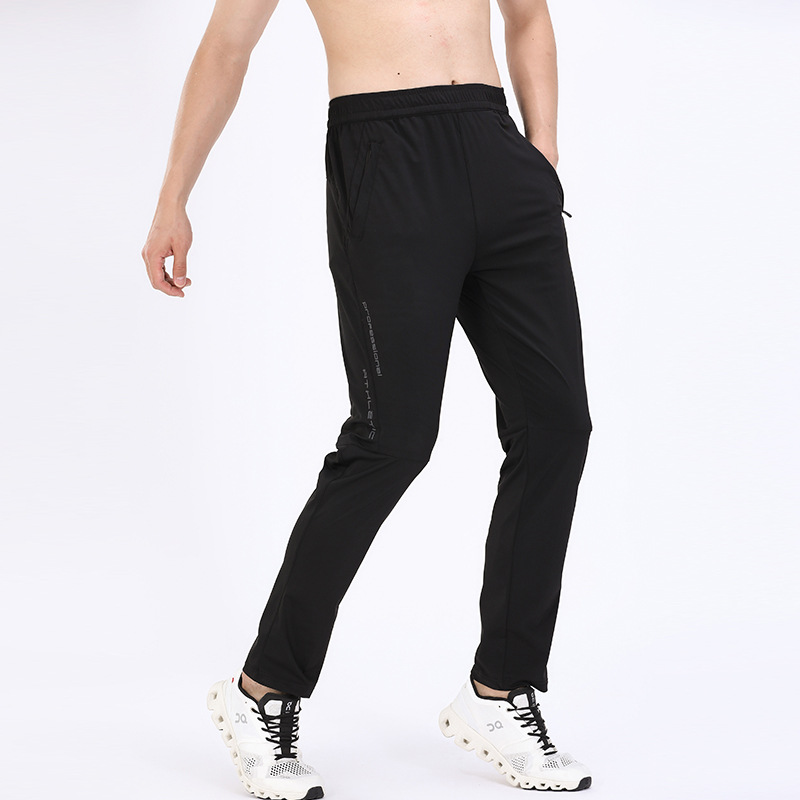 Pantalones casuales de seda helada para hombre, pantalones deportivos finos de verano de talla grande, pantalones casuales versátiles y modernos de corte ajustado para hombre.