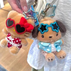 サンリオアイランドリゾートパチャ犬ぬいぐるみペンダントかわいい黒革キティ猫ぬいぐるみ人形ペンダント