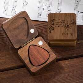 跨境定制Guitar Pick Box吉他拨片架收纳盒木制吉他拨片盒收纳架
