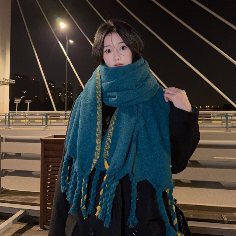 Simple solid color all-match personalized twist whip border scarf casual comfortable cold-proof warm breathable neck protection scarf