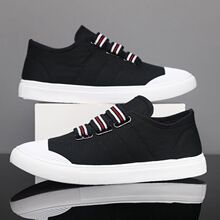 ��������Ь��ʿһ�ŵ�����Ь���泱�����к�ɫ��Ь͸���ϲ�Ь