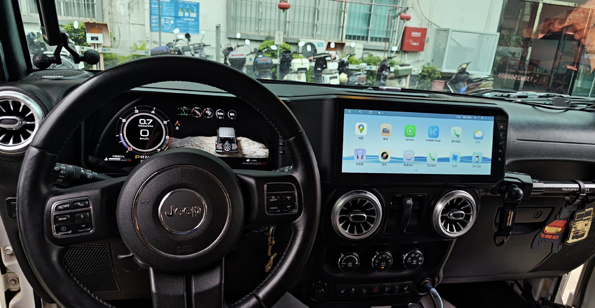 Cross-border applicable to Jeep Wrangler dual-screen models 10-17 24inch Android smart car navigation all-in-one device