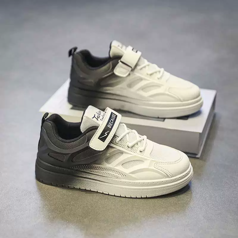 Новые белые кроссовки для мальчиков 2025, новые весенние универсальные повседневные кроссовки для мальчиков, дышащие спортивные туфли для детей старшего возраста.