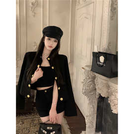 实拍实价！轻奢金扣西服女小香风设计感垫肩上衣开衫外套