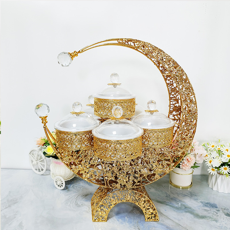 여섯 머리 달 회전 말린 과일 상자