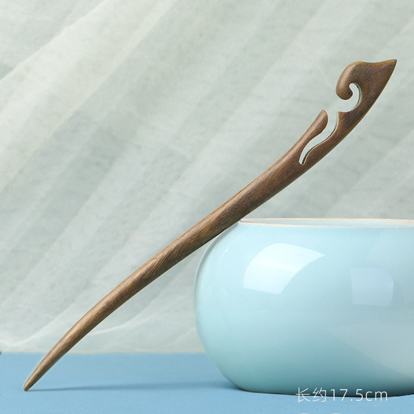 Chinese hairpin green sandalwood