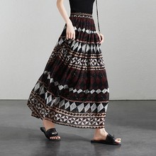 专柜品质2025夏新款波西米亚风印花半身裙时尚显瘦中长款a字伞裙
