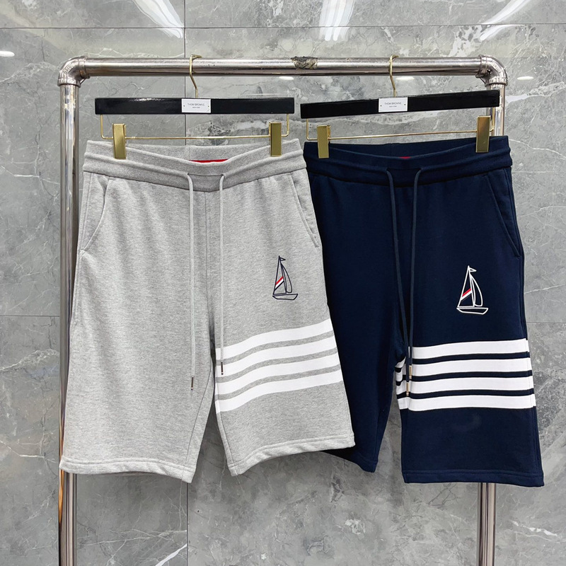 【-Tb-】Factory Direct Sales of High-Quality Summer Four-Stripe Striped Print Sailing Shorts for Men, Casual Everyday Shorts