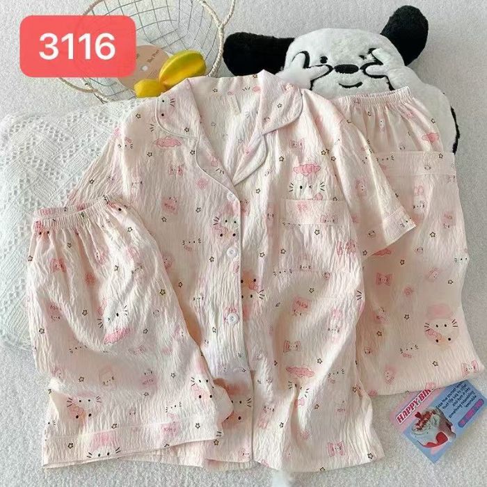 Comercio exterior nube transfronteriza algodón de tres piezas pantalones cortos de manga corta pantalones pijamas de verano ropa a domicilio rebeca de dibujos animados solapa