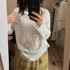 Hers一勺甜简约复古气质重工提花修身显瘦圆领长袖蕾丝衫女92365