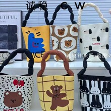 春夏新款高级感水桶手腕包包韩系慵懒风针织包卡通个性百搭时尚包