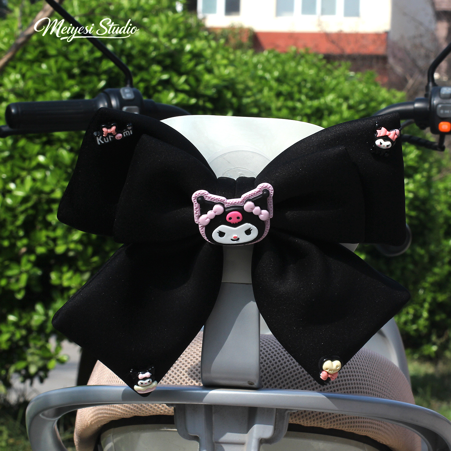 Nuevo 2026 coche eléctrico arco decoración accesorios pequeños accesorios de la batería de la cola de los accesorios adornos de la cola lindos