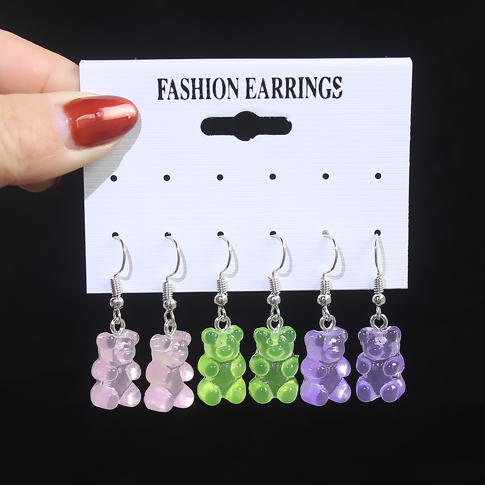 Traje de collar de oso transparente transfronterizo europeo y americano nuevo colgante de dibujos animados de color caramelo de resina collar de mujer de moda personalizada