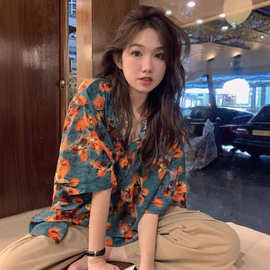 跨境衬衫女夏季新款宽松显瘦短袖上衣港风休闲碎花潮流设计感衬衣