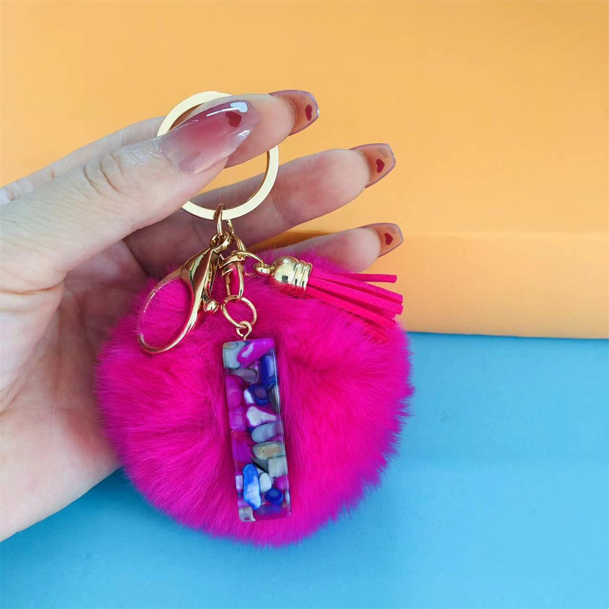 32g Weight Bag Pendant, Keychain Classification 1 Piece Quantity Holiday, Party Occasion Resin Material Letter, Hairball Pattern Unisex Gender Simple Style, Commute Style Simple Style Commute Letter Hairball Resin Unisex Bag Pendant Keychain 11