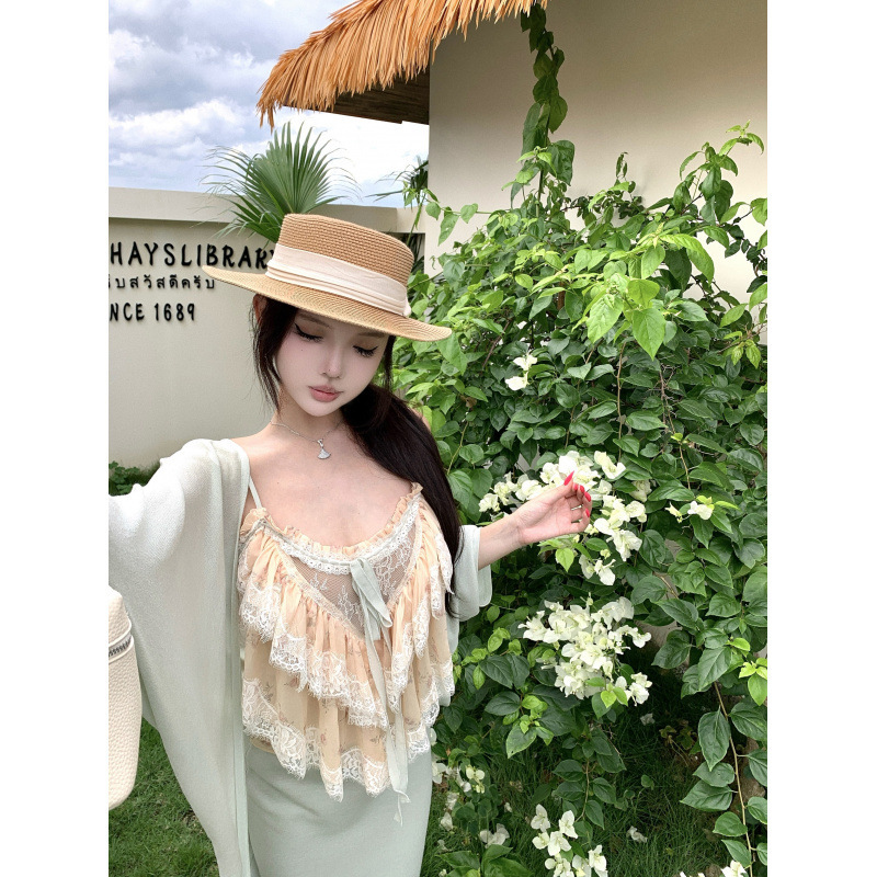 Xin Keda Summer New Pure Desire Style Linen Knit Three-Piece Set: Relaxed Cardigan, Camisole, and Skirt Set