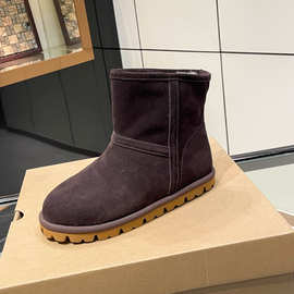 2025 经典冬季新款时尚舒适保暖防滑中筒加厚加绒内里鞋垫雪地靴