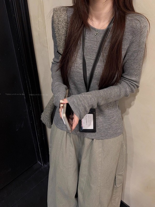 韩系穿搭灰色针织衫挂脖吊带水洗工装休闲裤女2025秋季新款套装潮|undefined