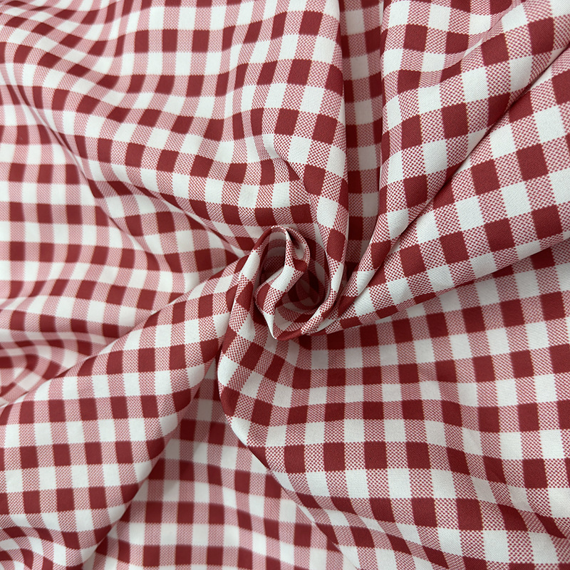 빨간 격자 무늬