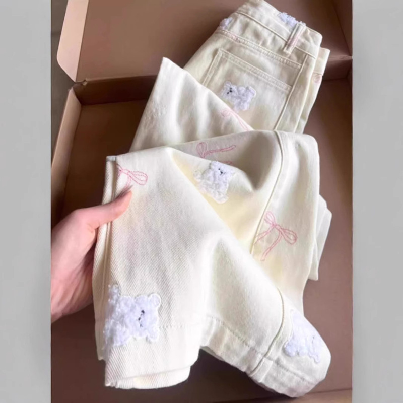 Milk Yellow Bear Embroidered Straight Jeans Women's New Design Sense Cute High Waist Slimming Casual Long Pants