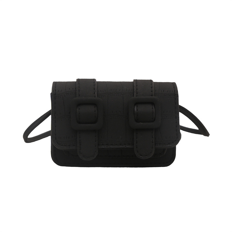 2024 otoño y invierno nuevo bolso pequeño hermoso bolso de mujer moda extranjera mujer hombro de nicho diseño bolso de mujer bolso pequeño