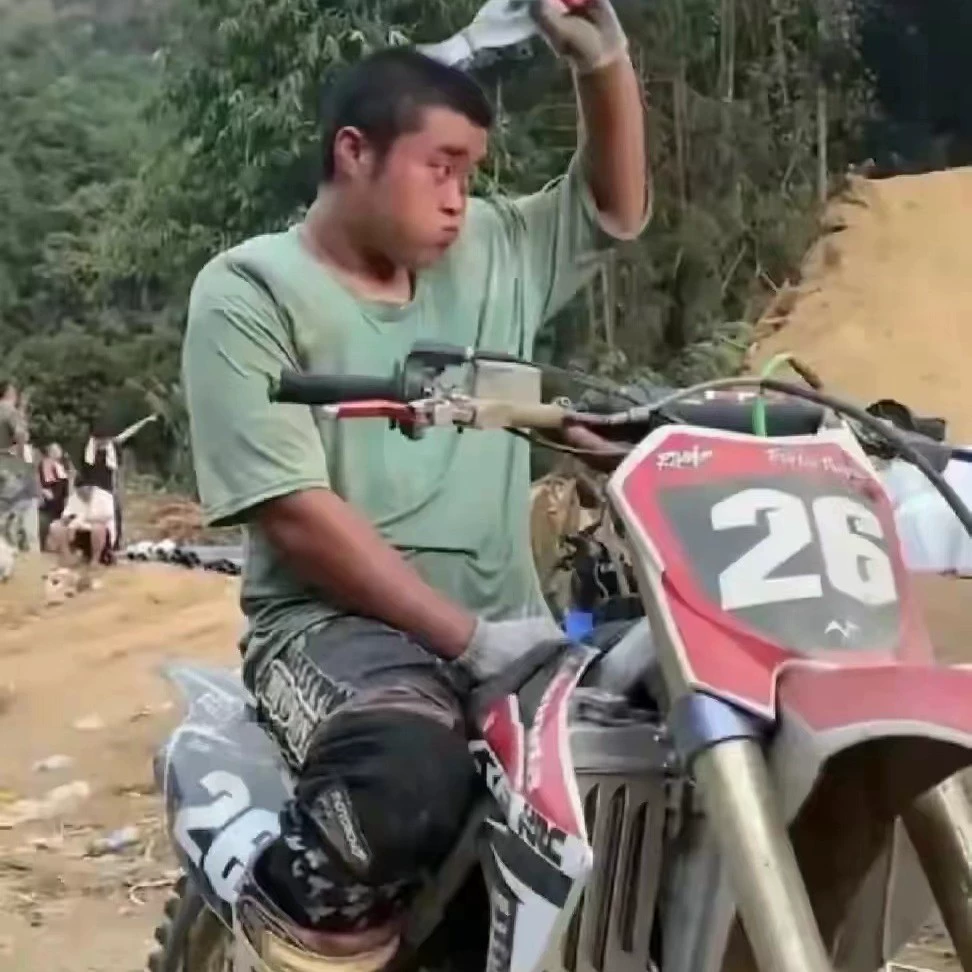 Ботинки Мартина осень 2022