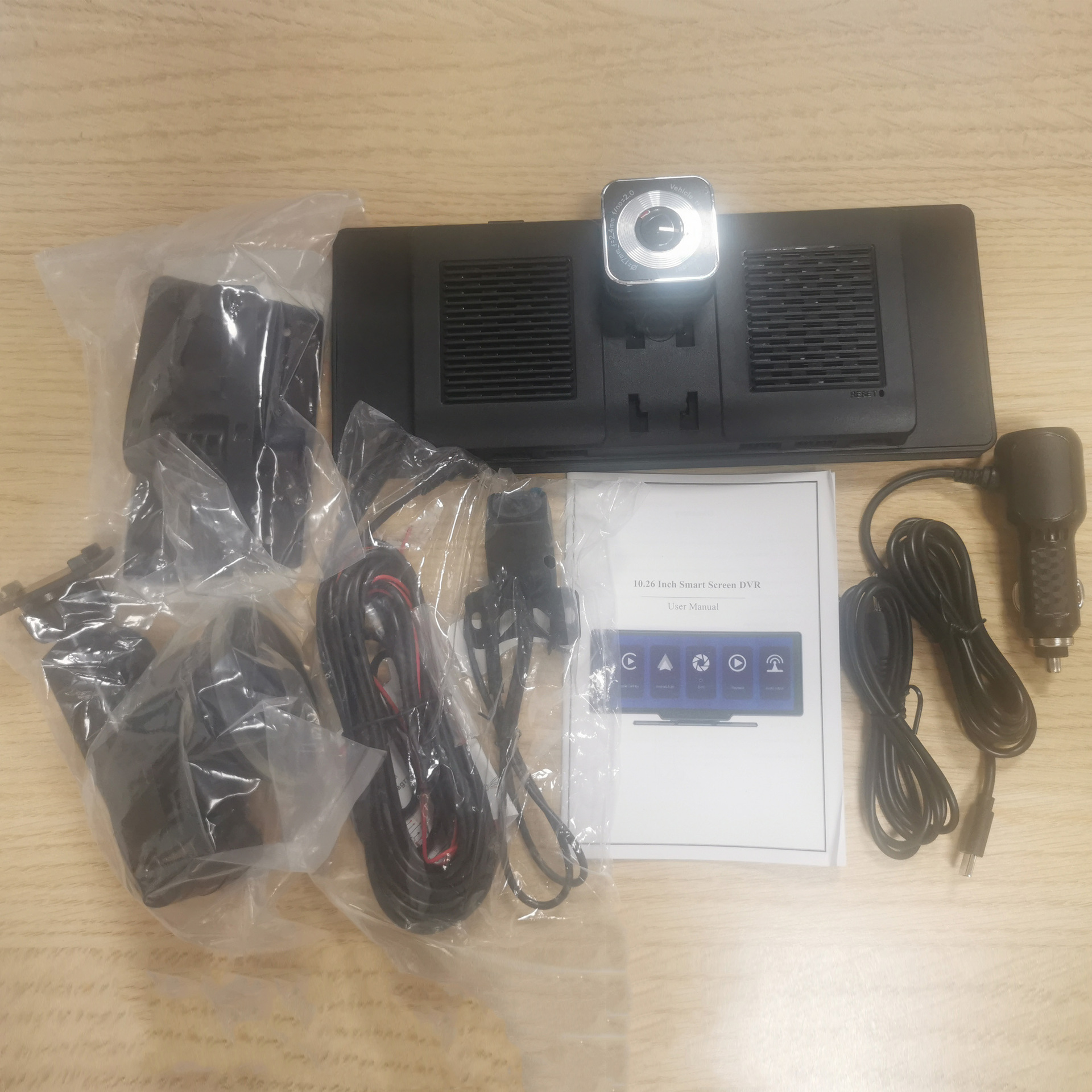 クロスボーダー10.26インチcarplay前後ダブル録画ドライブレコーダー車載PNDマルチメディアプレーヤーナビゲーション