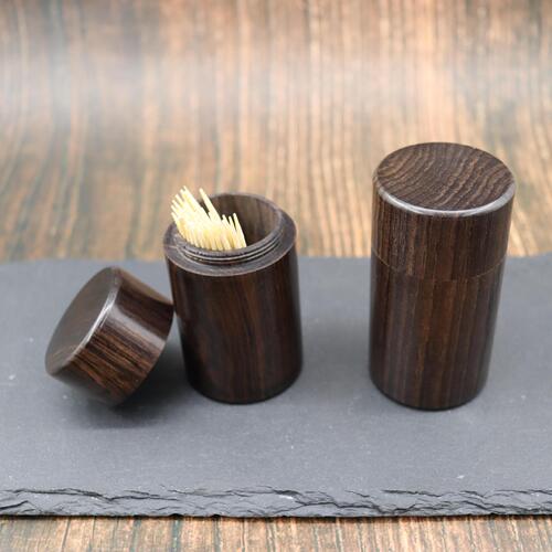 Creative purple sandalwood toothpick holder portable toothpick jar portable syringe storage solid wood toothpick box manufacturer wholesale