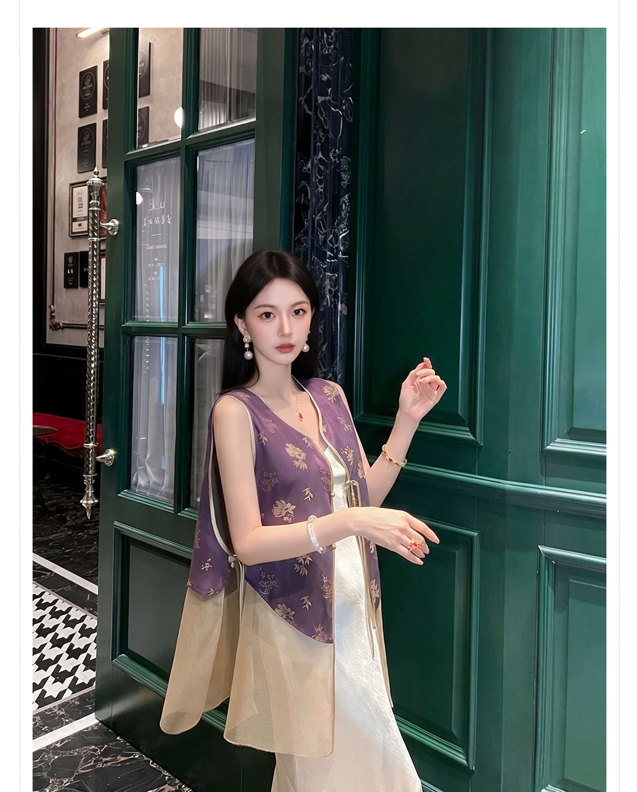 Áo gile nữ phong cách quốc phong phối ren hoa văn vải satin — màu tím chi tiết 9