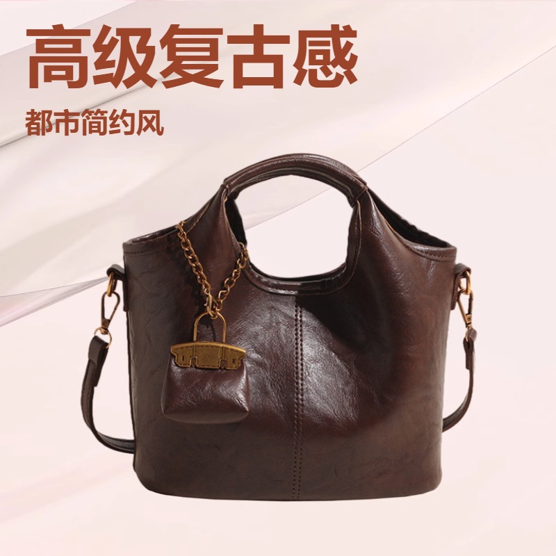 Casual Casual Mother-In-Law Bag for Women Korean Style Ins Fashion Bucket Bag 2024 Autum New Niche Single Shoulder Women's Bag