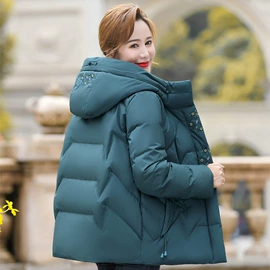 女式针织衫;女式毛呢外套;中老年衬衫