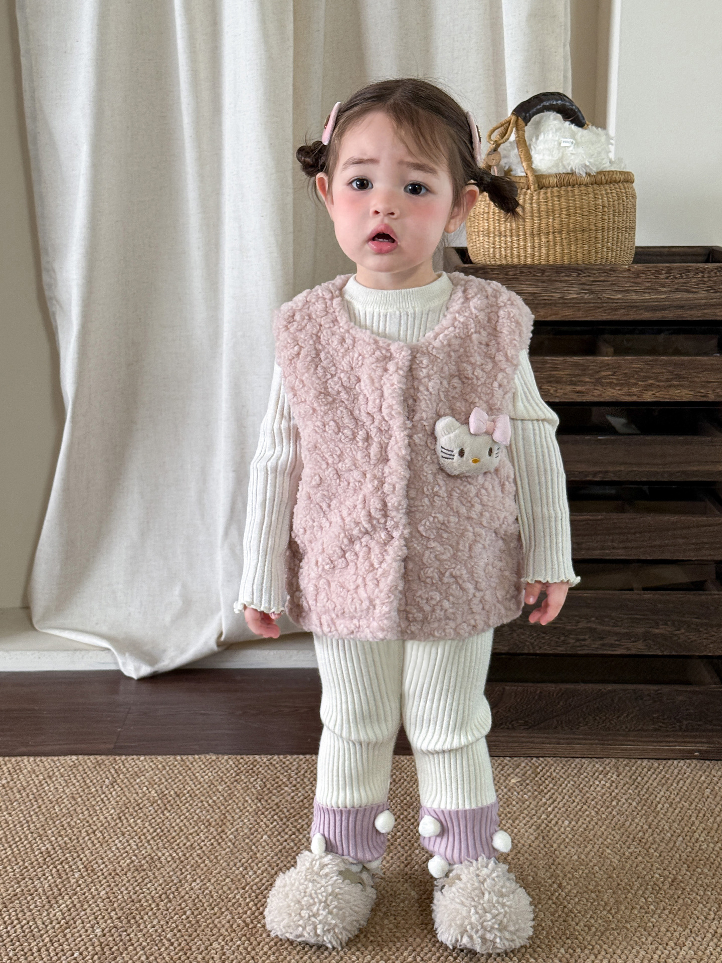 Sugar Pear ropa infantil chaleco de invierno de niñas más vello grueso 2025 nuevo chaqueta de cordero para niños ropa de bebé